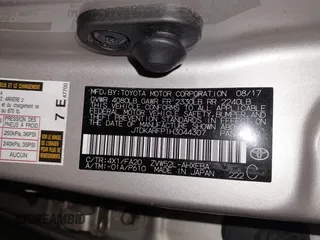 2017 Toyota Prius Plus z VIN JTDKARFP1H3044307, wystawiony jako IAAI lot #41440321 z przebiegiem 40 512 mil mil oraz . Historia ofert i sprzedaży dostępna na DreamBid. Obrazek 9.