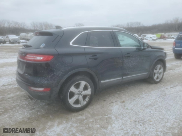 2017 Lincoln MKC Premiere with VIN 5LMCJ1D90HUL33529, listed as a Copart auction lot 44916465 with 131,326 mi miles and Salvage Title. Bid and sale history available at carsss.com. Image 3.