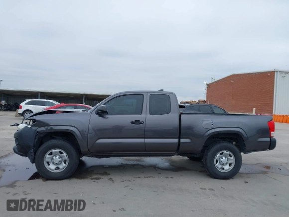 2016 Toyota Tacoma SR with VIN 5TFRX5GN7GX064572, listed as a IAAI auction lot 41640013 with 70,659 mi miles and . Bid and sale history available at carsss.com. Image 15.