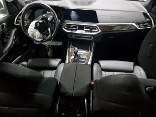 2020 BMW X5 xDrive40i with VIN 5UXCR6C09L9C51165, listed as a Copart auction lot 58212555 with Not provided miles and Salvage title. Bid and sale history available at DreamBid. Image 8.