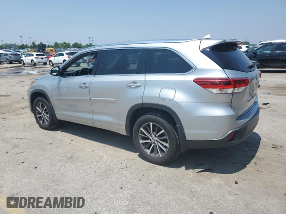 2018 Toyota Highlander SE with VIN 5TDJZRFH9JS814769, listed as a Copart auction lot 59805305 with 138,167 mi miles and Salvage title. Bid and sale history available at DreamBid. Image 2.