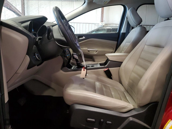 2019 Ford Escape Titanium with VIN 1FMCU9J98KUB93072, listed as a Copart auction lot 61931205 with 64,412 mi miles and Salvage title. Bid and sale history available at DreamBid. Image 7.