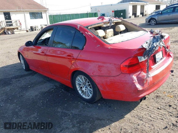 2006 BMW 3 Series 325i with VIN WBAVB17516NK31036, listed as a IAAI auction lot 41849371 with Not Provided miles. Bid and sale history available at carsss.com. Image 3.