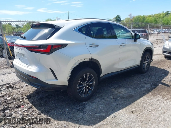 2022 Lexus NX 350 Premium with VIN 2T2GGCEZ1NC002335, listed as a IAAI auction lot 42220750 with 33,891 mi miles and . Bid and sale history available at DreamBid. Image 4.