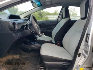 2016 Toyota Prius One z VIN JTDKDTB34G1136173, wystawiony jako Copart lot #58440695 z przebiegiem 252 593 mil mil oraz Czysty tytuł • Clean title. Historia ofert i sprzedaży dostępna na DreamBid. Obrazek 7.