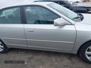 2002 Toyota Avalon XL with VIN 4T1BF28B82U240087, listed as a IAAI auction lot 41699355 with 263,253 mi miles. Bid and sale history available at carsss.com. Image 13.