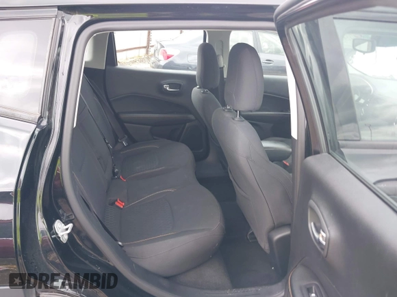 2019 Jeep Compass Sport с VIN 3C4NJCAB0KT624004, выставлен на аукционе IAAI как лот 42478659 с пробегом 76 289 миль миль и . История ставок и продаж доступна на DreamBid. Изображение 8.