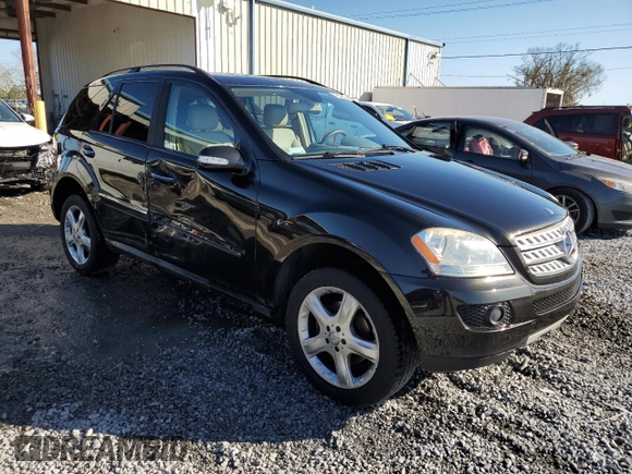 2008 Mercedes-Benz M 320 CDI with VIN 4JGBB22E08A398223, listed as a Copart auction lot 42538835 with 143,554 mi miles and Salvage Title. Bid and sale history available at carsss.com. Image 4.