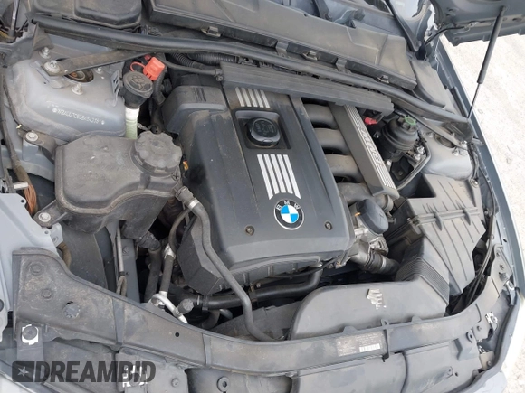 2011 BMW 3 Series 328i xDrive with VIN WBAUU3C55BA542381, listed as a IAAI auction lot 42434842 with 173,946 mi miles and . Bid and sale history available at DreamBid. Image 10.