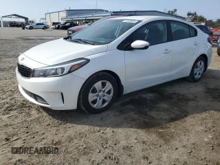 2018 Kia Forte LX with VIN 3KPFL4A71JE181719, listed as a Copart auction lot 44940655 with 96,982 mi miles and Salvage Title. Bid and sale history available at carsss.com. Image 1.