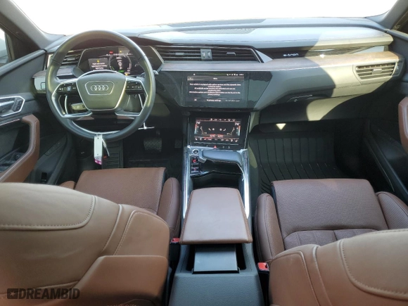 2021 Audi e-tron Prestige with VIN WA1VABGE9MB026522, listed as a Copart auction lot 68485673 with 23,448 mi miles. Bid and sale history available at carsss.com. Image 8.