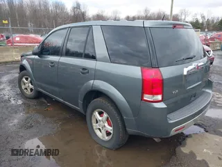 2007 Saturn VUE I4 z VIN 5GZCZ33D27S801464, wystawiony jako IAAI lot #41853309 z przebiegiem Nie podano mil oraz . Historia ofert i sprzedaży dostępna na DreamBid. Obrazek 3.