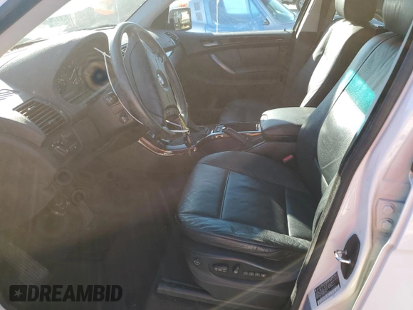 2006 BMW X5 4.4i with VIN 5UXFB53536LV25374, listed as a Copart auction lot 80664864 with 89,897 mi miles and Salvage Title. Bid and sale history available at carsss.com. Image 7.