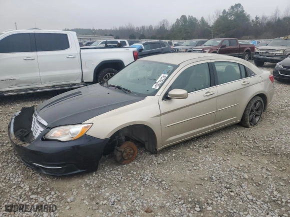 2013 Chrysler 200 Touring with VIN 1C3CCBBG7DN659264, listed as a Copart auction lot 43743335 with 214,866 mi miles and Salvage Title. Bid and sale history available at carsss.com. Image 1.