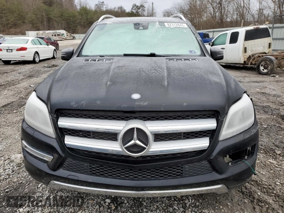 2015 Mercedes-Benz GL-Class GL 450 with VIN 4JGDF6EE3FA483957, listed as a Copart auction lot 82312843 with 110,427 mi miles. Bid and sale history available at carsss.com. Image 5.