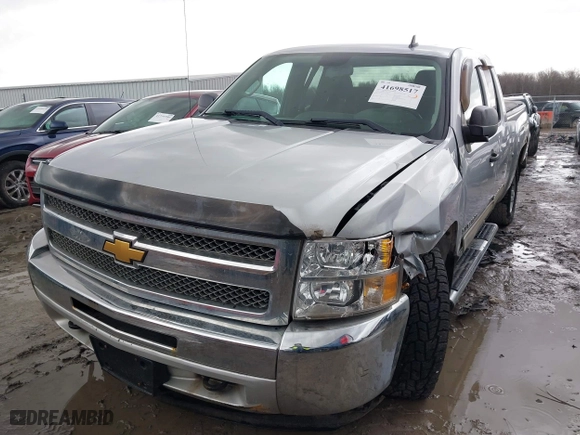 2013 Chevrolet Silverado 1500 LT with VIN 1GCRKSE73DZ122047, listed as a IAAI auction lot 41698517 with 103,659 mi miles. Bid and sale history available at carsss.com. Image 17.