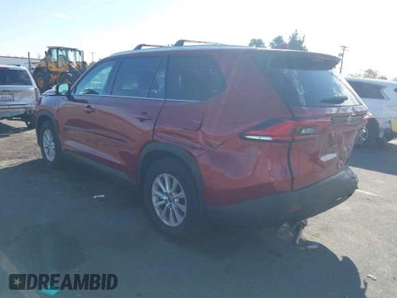 2024 Toyota Highlander XLE z VIN 5TDAAAA53RS008265, wystawiony jako IAAI lot #41626322 z przebiegiem 20 080 mil mil oraz . Historia ofert i sprzedaży dostępna na DreamBid. Obrazek 3.
