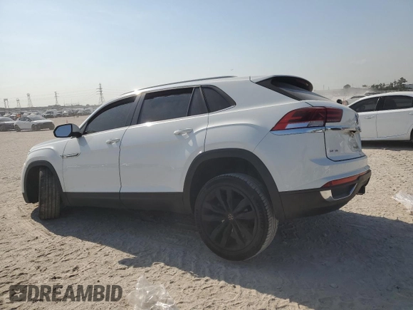 2022 Volkswagen Atlas SE with VIN 1V2WE2CA2NC205111, listed as a Copart auction lot 53278475 with 65,721 mi miles and Salvage title. Bid and sale history available at DreamBid. Image 2.