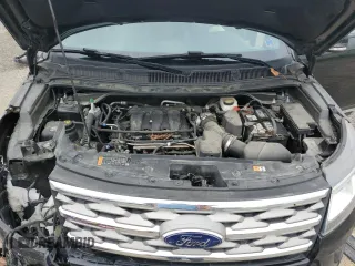 2018 Ford Explorer XLT z VIN 1FM5K8D82JGB05397, wystawiony jako Copart lot #60911525 z przebiegiem 146 485 mil mil oraz Nie do naprawy • Non repairable. Historia ofert i sprzedaży dostępna na DreamBid. Obrazek 12.
