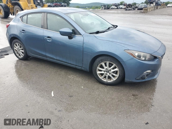 2015 Mazda 3 i Grand Touring with VIN JM1BM1M77F1242152, listed as a Copart auction lot 58266045 with 81,503 mi miles and Salvage title. Bid and sale history available at DreamBid. Image 4.