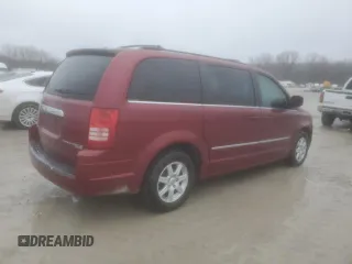 2010 Chrysler Town & Country Touring Plus z VIN 2A4RR8DX2AR374940, wystawiony jako Copart lot #43761765 z przebiegiem 191 572 mil mil oraz Szkoda całkowita • Salvage title. Historia ofert i sprzedaży dostępna na DreamBid. Obrazek 3.