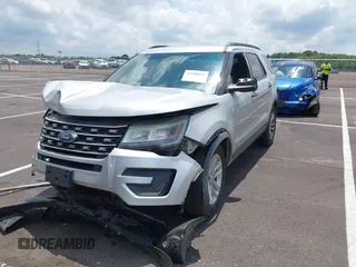 2017 Ford Explorer z VIN 1FM5K7B88HGB27654, wystawiony jako IAAI lot #42702068 z przebiegiem 177 315 mil mil oraz . Historia ofert i sprzedaży dostępna na DreamBid. Obrazek 18.