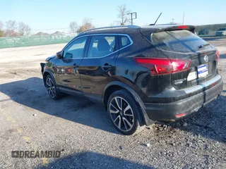 2019 Nissan Rogue S with VIN JN1BJ1CP9KW524464, listed as a IAAI auction lot 41736268 with 77,685 mi miles and . Bid and sale history available at DreamBid. Image 3.