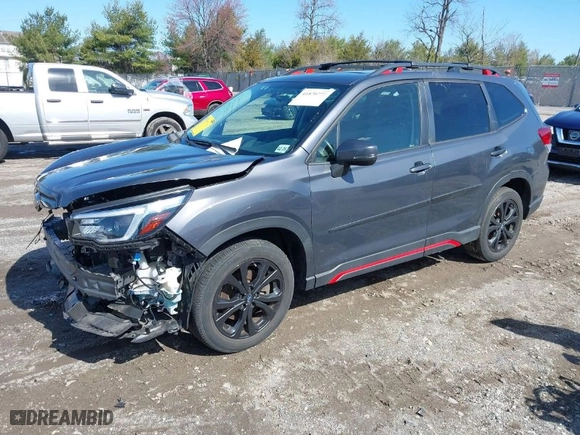 2021 Subaru Forester Sport with VIN JF2SKARC3MH438512, listed as a IAAI auction lot 41870777 with 33,530 mi miles. Bid and sale history available at carsss.com. Image 2.