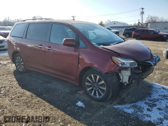 2018 Toyota Sienna XLE with VIN 5TDDZ3DC5JS190227, listed as a Copart auction lot 88759005 with 102,442 mi miles and Salvage Title. Bid and sale history available at carsss.com. Image 4.