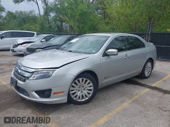 2010 Ford Fusion Hybrid with VIN 3FADP0L37AR209987, listed as a IAAI auction lot 42094849 with 124,912 mi miles. Bid and sale history available at carsss.com. Image 2.
