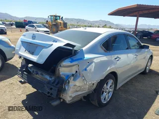 2015 Nissan Altima SL with VIN 1N4AL3AP3FC576106, listed as a IAAI auction lot 41842738 with 222,125 mi miles and . Bid and sale history available at DreamBid. Image 4.