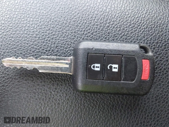 2019 Mitsubishi Outlander ES z VIN JA4AR3AU8KU028227, wystawiony jako IAAI lot #41901320 z przebiegiem 137 337 mil mil oraz . Historia ofert i sprzedaży dostępna na DreamBid. Obrazek 11.