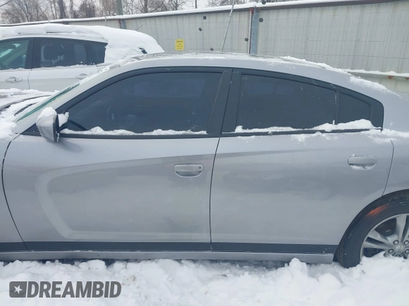 2014 Dodge Charger RT Plus with VIN 2C3CDXDT7EH341420, listed as a IAAI auction lot 41207433 with 70,911 mi miles. Bid and sale history available at carsss.com. Image 14.