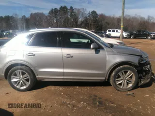2017 Audi Q3 Premium Plus с VIN WA1JCCFS4HR007220, выставлен на аукционе IAAI как лот 41595856 с пробегом 71 723 миль миль и . История ставок и продаж доступна на DreamBid. Изображение 14.