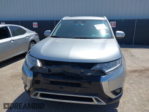 2020 Mitsubishi Outlander SE z VIN JA4AD3A30LZ029043, wystawiony jako IAAI lot #41976692 z przebiegiem 98 536 mil mil oraz . Historia ofert i sprzedaży dostępna na DreamBid. Obrazek 6.