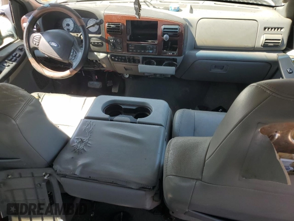 2006 Ford F-250 XL with VIN 1FTSW21P76EC57862, listed as a Copart auction lot 62905515 with 218,060 mi miles and Salvage title. Bid and sale history available at DreamBid. Image 8.