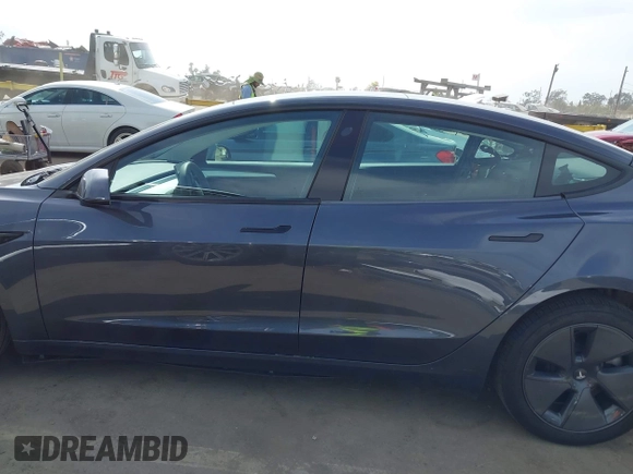 2023 Tesla Model 3 z VIN 5YJ3E1EA5PF700307, wystawiony jako IAAI lot #42034319 z przebiegiem 32 945 mil mil oraz . Historia ofert i sprzedaży dostępna na DreamBid. Obrazek 15.