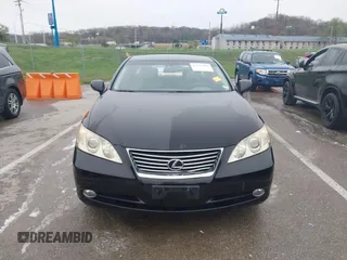 2009 Lexus ES 350 with VIN JTHBJ46G192320347, listed as a IAAI auction lot 41955969 with 140,711 mi miles. Bid and sale history available at carsss.com. Image 12.