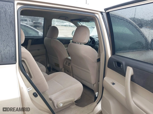 2008 Toyota Highlander with VIN JTEES41A982045187, listed as a IAAI auction lot 41030238 with 1 mi miles. Bid and sale history available at carsss.com. Image 8.