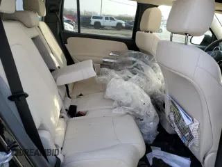 2023 Mercedes-Benz GLB 250 z VIN W1N4M4HB9PW267866, wystawiony jako Copart lot #48229185 z przebiegiem 14 607 mil mil oraz Szkoda całkowita • Salvage title. Historia ofert i sprzedaży dostępna na DreamBid. Obrazek 11.