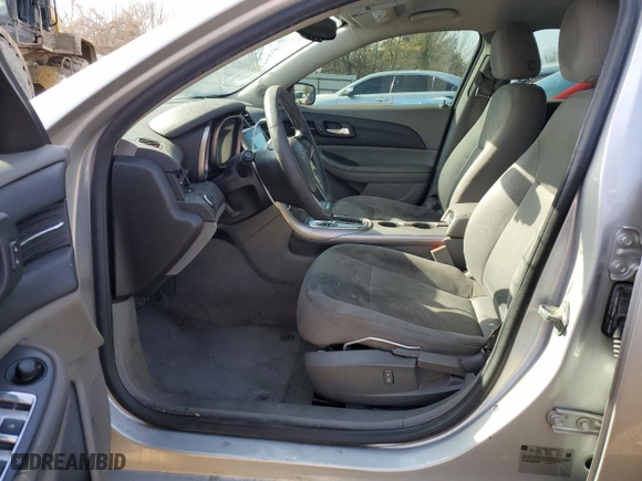 2013 Chevrolet Malibu LS with VIN 1G11B5SA9DF358372, listed as a Copart auction lot 39983783 with 281,390 mi miles and Salvage Title. Bid and sale history available at carsss.com. Image 7.