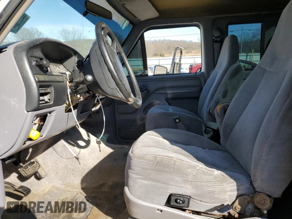 1994 Ford F-150 with VIN 1FTEX14N0RKA38553, listed as a Copart auction lot 46876235 with 330,998 mi miles and Salvage Title. Bid and sale history available at carsss.com. Image 7.