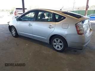 2009 Toyota Prius with VIN JTDKB20U293472505, listed as a IAAI auction lot 41988240 with 147,021 mi miles. Bid and sale history available at carsss.com. Image 3.