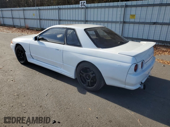 1989 Nissan Skyline z VIN HCR32034297, wystawiony jako Copart lot #79498714 z przebiegiem 125 635 mil mil oraz Czysty tytuł • Clean title. Historia ofert i sprzedaży dostępna na DreamBid. Obrazek 2.