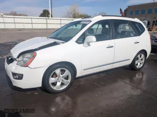 2007 Kia Rondo LX with VIN KNAFG525177081763, listed as a Copart auction lot 50932295 with 86,712 mi miles and Salvage Title. Bid and sale history available at carsss.com. Image 1.