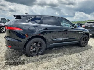 2017 Jaguar F-Pace 35t Premium with VIN SADCJ2BV5HA069243, listed as a Copart auction lot 63555645 with 98,909 mi miles and Salvage title. Bid and sale history available at DreamBid. Image 3.