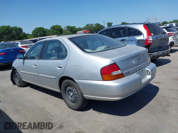 1998 Nissan Altima XE with VIN 1N4DL01D6WC244436, listed as a IAAI auction lot 42002866 with 173,633 mi miles and . Bid and sale history available at carsss.com. Image 14.