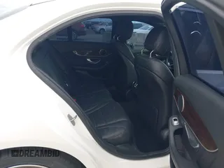 2018 Mercedes-Benz C 300 с VIN WDDWF4JB6JR373532, выставлен на аукционе IAAI как лот 42458931 с пробегом 83 804 миль миль и . История ставок и продаж доступна на DreamBid. Изображение 8.