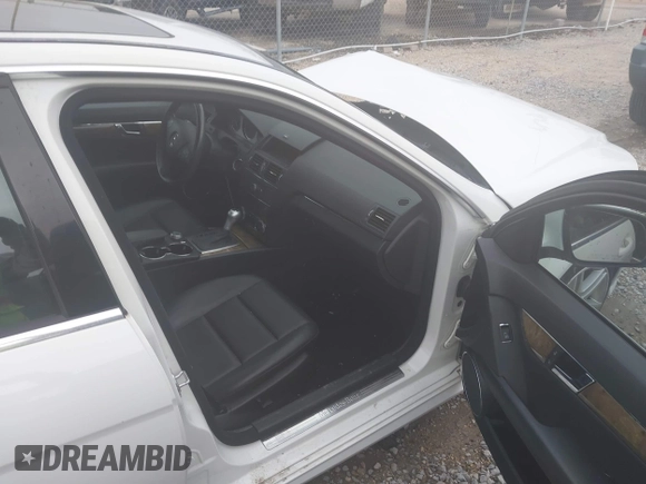 2008 Mercedes-Benz C 350 Sport with VIN WDDGF56X68R038733, listed as a IAAI auction lot 41315112 with 93,778 mi miles and . Bid and sale history available at DreamBid. Image 5.