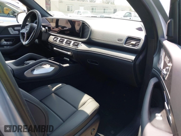 2024 Mercedes-Benz GLE 450 with VIN 4JGFB5KB2RB020084, listed as a IAAI auction lot 42597712 with 24,222 mi miles and . Bid and sale history available at DreamBid. Image 5.